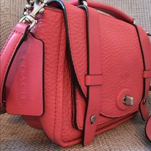 💖 Coach 💖 Bleecker mini leather messenger bag